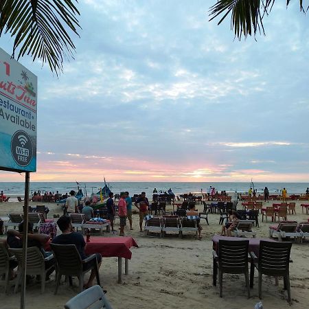 21Coconuts Inn Arambol Extérieur photo