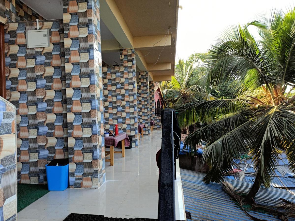 21Coconuts Inn Arambol Extérieur photo